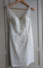 Ivoorkleurige korte bruidsjurk maat 40, Kleding | Dames, Trouwkleding en Trouwaccessoires, Ophalen of Verzenden, Zo goed als nieuw