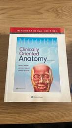 Moore Clinically Oriented Anatomy, Ophalen of Verzenden, Zo goed als nieuw, Natuurwetenschap