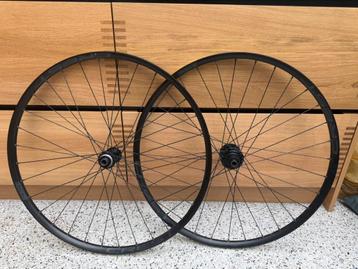 Stan’s NoTubes Crest S2 29” beschikbaar voor biedingen