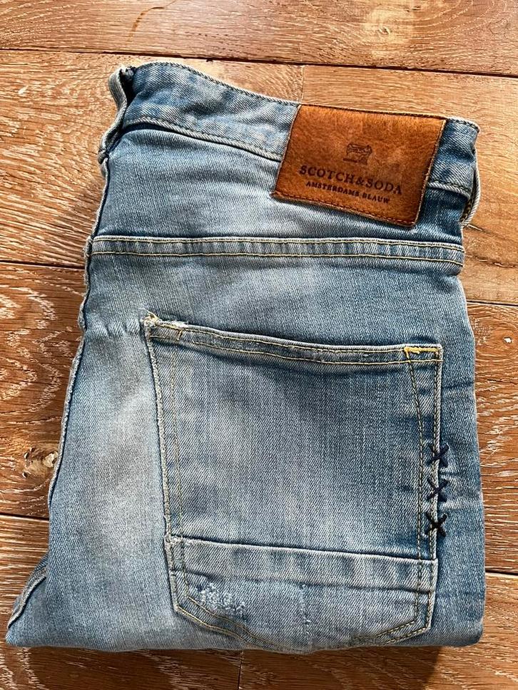 Scotch & Soda jeans - lichtblauwe wassing / maat: 28/32, Kleding | Heren, Spijkerbroeken en Jeans, Zo goed als nieuw, W32 (confectie 46) of kleiner