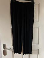 Zara Satijnen Broek - Maat L, Zwart, Maat 42/44 (L), Ophalen of Verzenden, Zo goed als nieuw