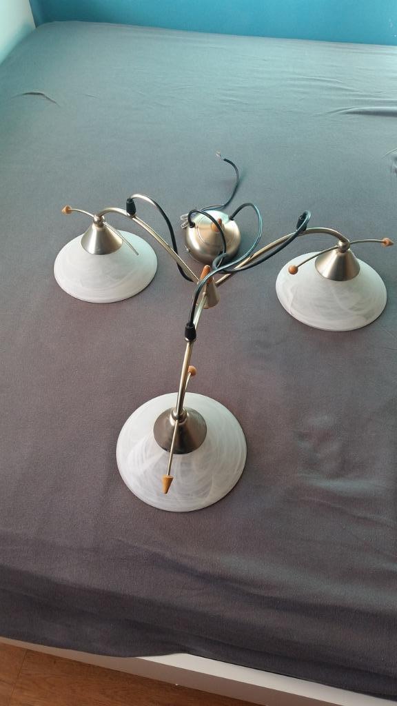 Driedelige hanglamp, Huis en Inrichting, Lampen | Hanglampen, Gebruikt, Minder dan 50 cm, Glas, Kunststof, Metaal, Ophalen