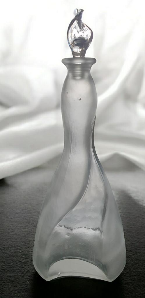 Prachtige glazen karaf Vidrios de Levante Spaans design 1611, Huis en Inrichting, Keuken | Servies, Zo goed als nieuw, Overige typen