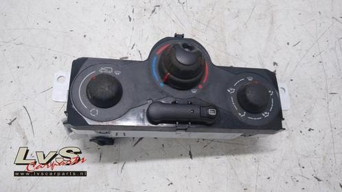 Kachel Bedieningspaneel van een Renault Kangoo, Auto-onderdelen, Dashboard en Schakelaars, Renault, Gebruikt, 3 maanden garantie