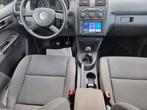 Volkswagen Touran 1.6 Turijn, Voorwielaandrijving, 4 cilinders, 7 stoelen, Zwart
