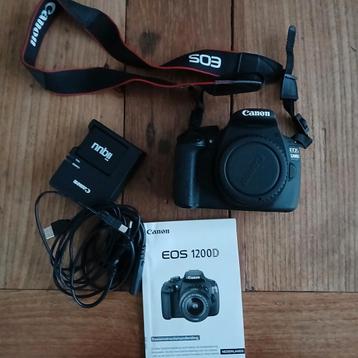 Canon EOS 1200D Spiegelreflexcamera beschikbaar voor biedingen