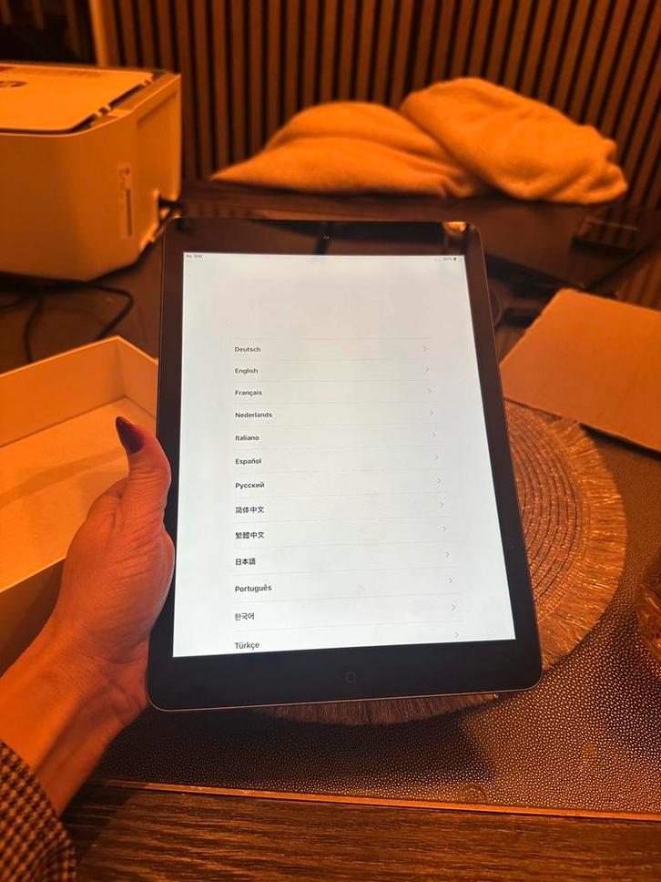 iPad Air (1e generatie), 16GB, Computers en Software, Apple iPads, Gebruikt, Apple iPad Air, 10 inch, 16 GB, Wit, Ophalen of Verzenden