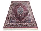 Handgeknoopt Perzisch wol Bidjar tapijt medallion 140x196cm