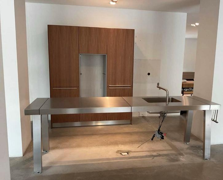 Bulthaup nieuw B3 kastenwand – tijdloos design in walnoot, Huis en Inrichting, Keuken | Complete keukens, Nieuw, Overige typen