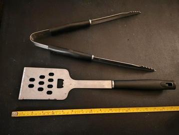 Barbecue gereedschap  beschikbaar voor biedingen
