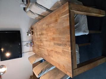 Eettafel (18085) beschikbaar voor biedingen
