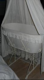 Wieg met hemel incl. bekleding, Ophalen, Gebruikt, Wieg