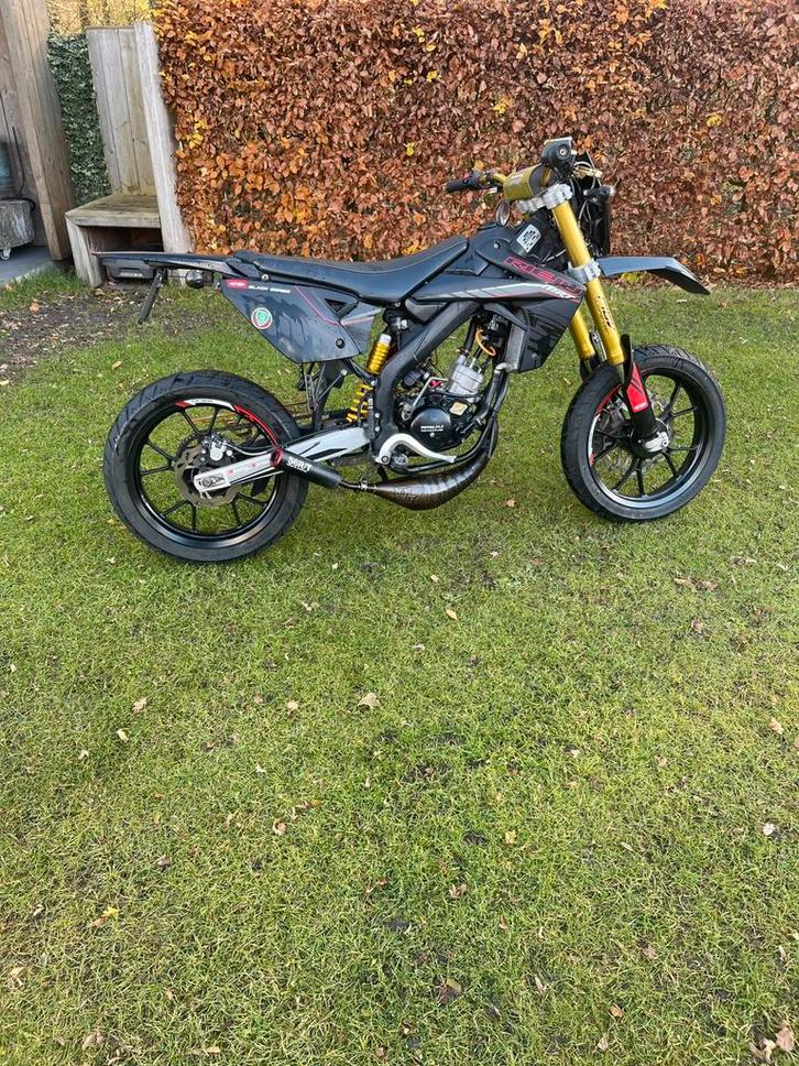 Rieju mrt 2018 77br, Fietsen en Brommers, Brommers | Derbi, Zo goed als nieuw, Ophalen