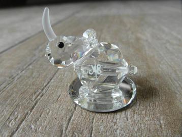 Neushoorn; may fair kristal; beschikbaar voor biedingen