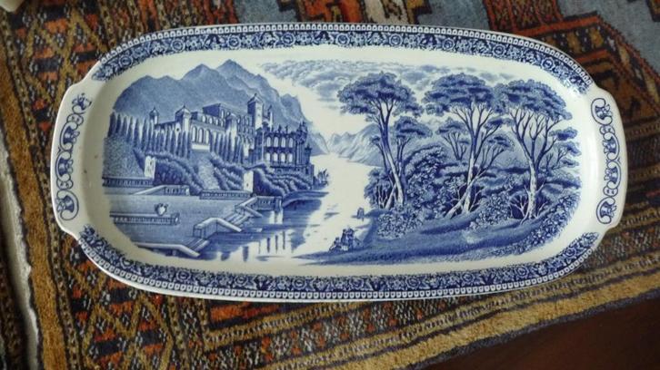 Mooie Schaal (P. Regout ), Antiek en Kunst, Antiek | Porselein, Ophalen of Verzenden