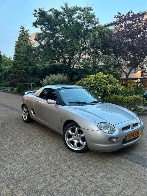 MG F 1.8i (75th) met APK, Auto's, MG, Particulier, F, Benzine, Cabriolet, Handgeschakeld, Geïmporteerd, Zilver of Grijs, Achterwielaandrijving