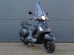 Vespa GTS 300 ie SUPER  2018 Notte mat zwart Windscherm, Motoren, Scooter, Bedrijf, Onbekend, Onbekend