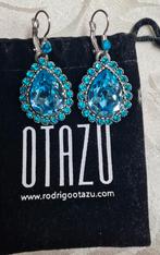 Otazu swarovski oorbellen, Sieraden, Tassen en Uiterlijk, Oorbellen, Overige materialen, Hangers, Met strass, Blauw