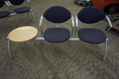 Zaalstoelen, stoelen op bankje bank voor wachtruimte, Huis en Inrichting, Stoelen, Gebruikt, Vijf, Zes of meer stoelen, Stof, Ophalen of Verzenden