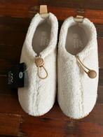 Human Nature pantoffels maat 39, Wit, Nieuw, Ophalen of Verzenden, Pantoffels of Sloffen
