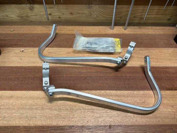 Barkbusters frames Triumph Bonneville T120, Motoren, Accessoires | Overige, Gebruikt, Ophalen of Verzenden