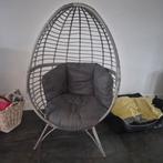 Egg chair, Ophalen, Zo goed als nieuw