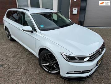 Volkswagen Passat Variant 1.5 TSI Comfortline / Navi / PDC / beschikbaar voor biedingen
