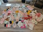 Heel groot baby pakket meisjes. Veel kleding en spullen, Kinderen en Baby's, Ophalen of Verzenden, Zo goed als nieuw