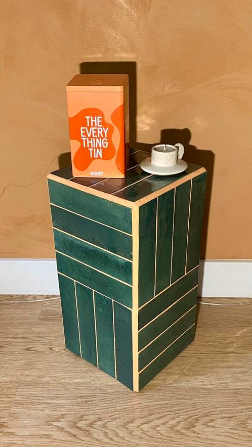 Tegeltafel groen met oranje, kubus, bijzettafel, Huis en Inrichting, Woonaccessoires | Zuilen en Pilaren, Nieuw, Ophalen of Verzenden
