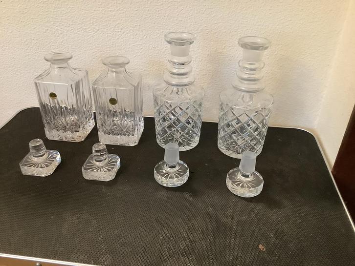 Kristallen Karaffen Set (4 stuks), Antiek en Kunst, Antiek | Glas en Kristal, Ophalen of Verzenden