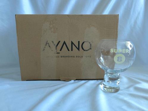 6x Super 8 bierglazen glazen glas Ayano Alternato Kerst, Verzamelen, Glas en Borrelglaasjes, Nieuw, Bierglas, Ophalen of Verzenden