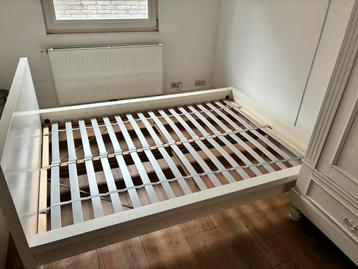 Ikea bed Malm wit. 140/200 - afbeelding 1