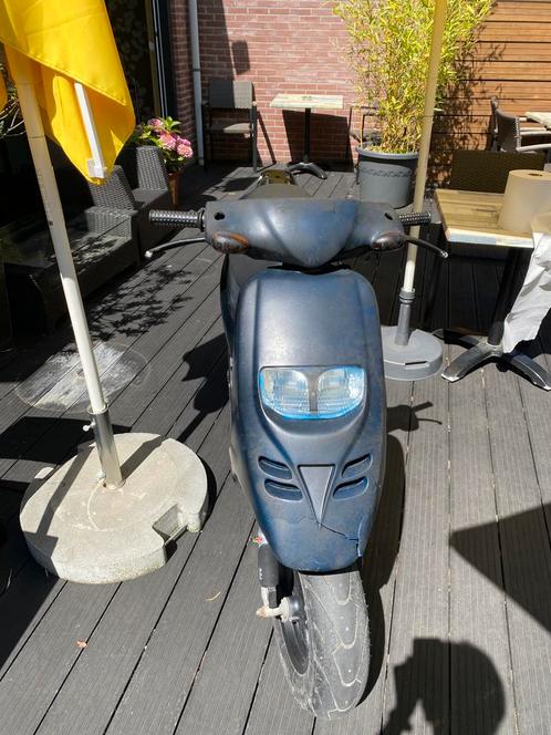 Gilera typhoon 70cc, Fietsen en Brommers, Scooters | Piaggio, Overige modellen, Tweetakt, Ophalen