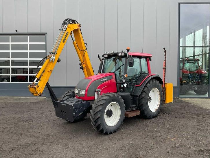 2008 Valtra N121 Hitech Vierwielaangedreven landbouwtractor, Zakelijke goederen, Agrarisch | Tractoren, Overige merken, Gebruikt