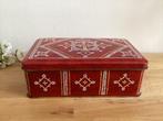 Blik of trommeltje rood met stipwerk 17x11x6 cm., Ophalen of Verzenden, Overige merken