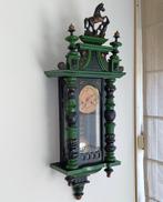 Antieke Friese Hindeloopen wandklok / Klok, Huis en Inrichting, Ophalen of Verzenden, Gebruikt, Analoog, Wandklok