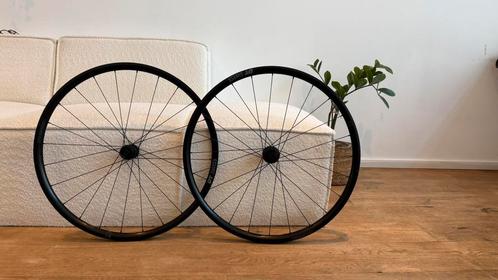 Dt swiss gravel ln 28” wielset, Fietsen en Brommers, Fietsonderdelen, Zo goed als nieuw, Ophalen of Verzenden