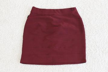 Stylist's Own Bandage Rokje (M) € 30,- beschikbaar voor biedingen