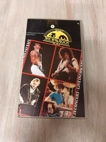 Partij van 4 Music VHS banden oa Queen en George Michael. beschikbaar voor biedingen