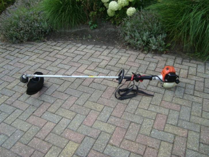 Dolmar MS 248.4C  grastrimmer  zgan !!, Tuin en Terras, Grastrimmers, Zo goed als nieuw, Benzine, 30 tot 50 cm, Ophalen