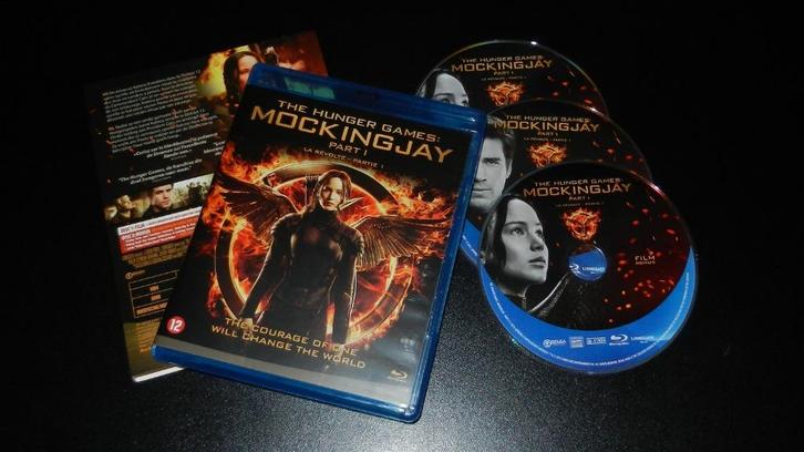 The Hunger Games - Mockingjay Part 1  (2 Blu-ray & 1 DVD) Ni, Cd's en Dvd's, Blu-ray, Nieuw in verpakking, Actie, Ophalen of Verzenden