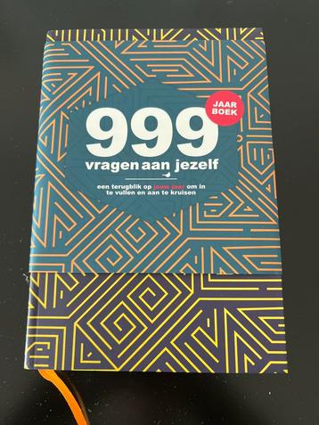 Nicole Neven - 999 vragen aan jezelf jaarboek beschikbaar voor biedingen