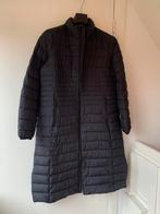Zwarte gewatteerde jas met zijsplitten - Maat 40/42, Ophalen of Verzenden, Zo goed als nieuw, Maat 42/44 (L), Zwart