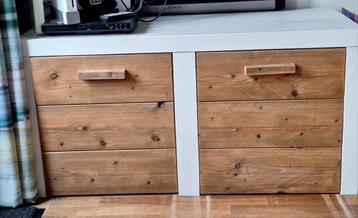 Steigerhouten (tv)opbergmeubel (zonder apparatuur) beschikbaar voor biedingen