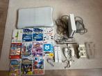 Wii console wit + extra’s, Spelcomputers en Games, Spelcomputers | Nintendo Wii, Ophalen of Verzenden, Gebruikt, Met 2 controllers