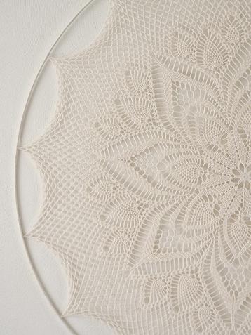 Mandala 100 cm Warm Hearted White, raamhanger/muurhanger beschikbaar voor biedingen