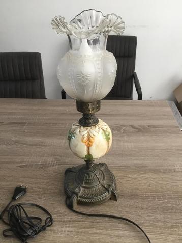 Vintage Italiaanse Lamp beschikbaar voor biedingen