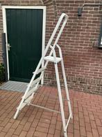Witte trap - Gebruikt, Gebruikt, Trap, Ophalen of Verzenden, Opvouwbaar of Inschuifbaar