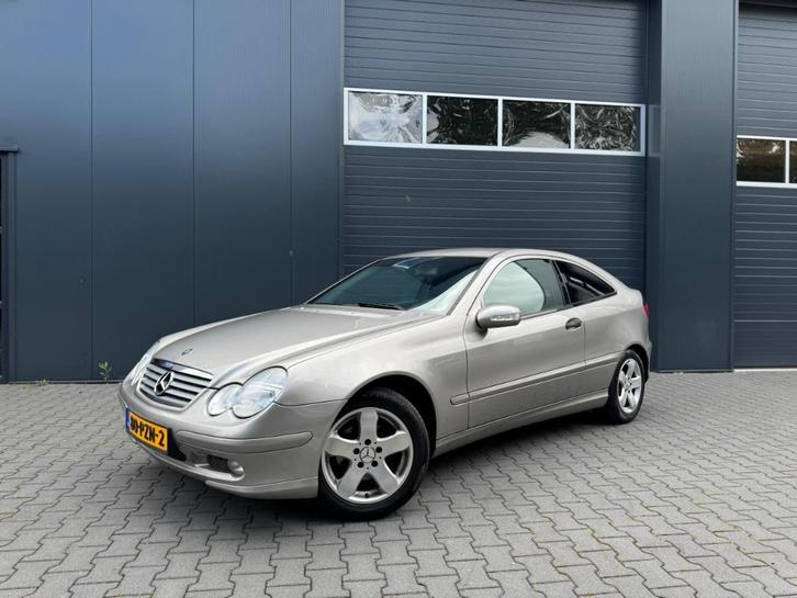 Mercedes-Benz C 200 Kompressor, Auto's, Mercedes-Benz, Bedrijf, C-Klasse, ABS, Centrale vergrendeling, Cruise Control, Benzine