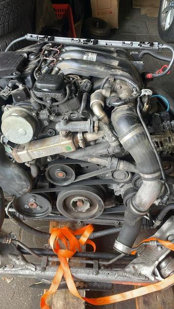 goed lopende motor met garantie beschikbaar voor biedingen